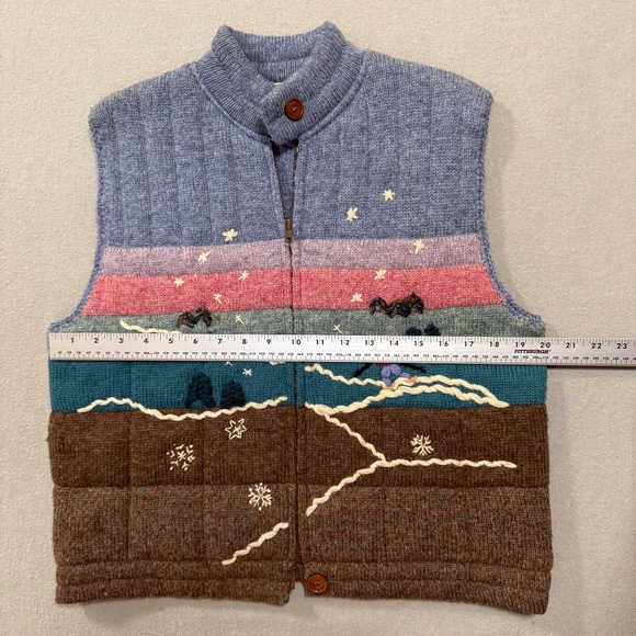 L.L. Bean Vintage 100% Wool Nordic Snow Zip Front Sweater Ski Vest Women L - Picture 3 of 15